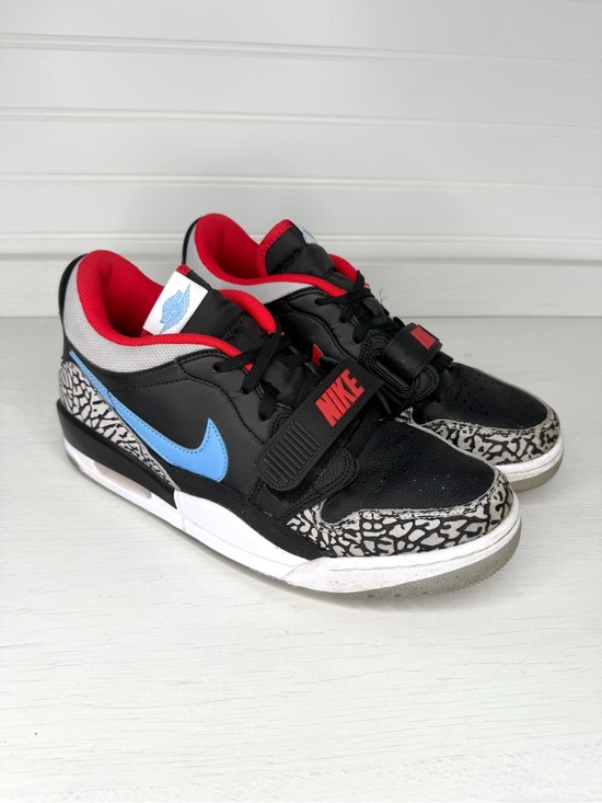 Nike Other - Nike Air Jordan Legacy 312 Low Chicago Flag Sneakers - Men's Size 9